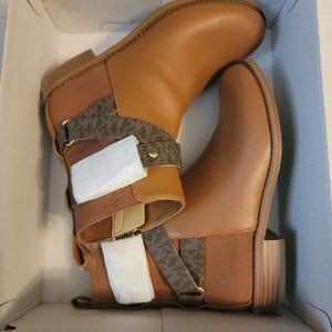 Michael kors Signature Ankle side-Zip Flat Booties